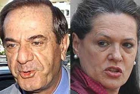 Sonia Gandhi & Ottavio Quattrocchi Sonia Gandhi & Ottavio Quattrocchi
