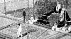 Maharaja Sayajirao Gaekwad III turns his back on the King Emperor George V.