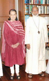 Sonia Gandhi with Major Archbishop George Alencherry, head of the Syro Malabar Church in Kerala.