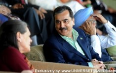 Sonia Gandhi, Yousouf Raza Gilani & Manmohan Singh