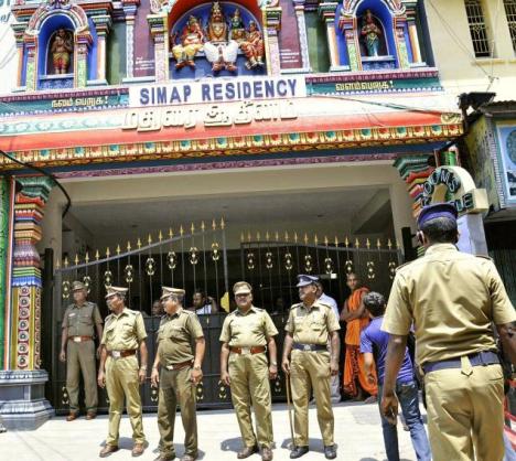 Madurai Aadheenam: Police protecting the appointed accused pontiff! Madurai Aadheenam