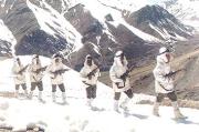 Indian Army patrolling the Siachen Glacier