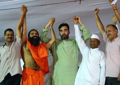 Baba Ramdev with Arvind Kejriwal, Gopal Rai, Manish Sisodia and Anna Hazare Baba Ramdev with Arvind Kejriwal, Gopal Rai, Manish Sisodia and Anna Hazare