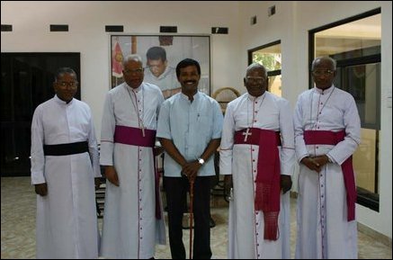 Srilankan bishops meet LTTE political head S. P. Thamilchelvan