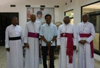 Sri Lankan bishops and the LTTE political head.