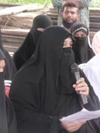 Nowhera Shaikh is the Founder and CEO of Heera Islamic Business Group Nowhera Shaikh is the Founder and CEO of Heera Islamic Business Group