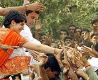 Rahul & Priyanka campaigning in Sultanpur, UP