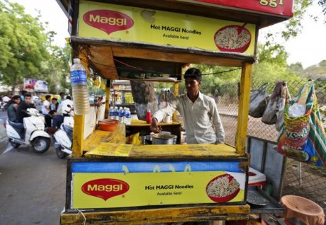 Maggi noodles vendor in Ahmedabad