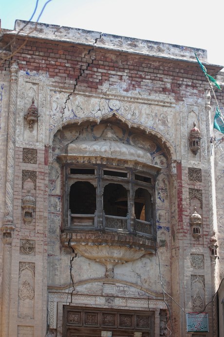 Chajju Bhagat Temple, Malka Hans, Pakistan, Photo (C) Rida Arif