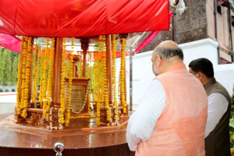 Sarvarkar Jyoti lit by Amit Shah at the Cellular Prison, Port Blair, Andaman & Nicobar Islands (May 28, 2016)