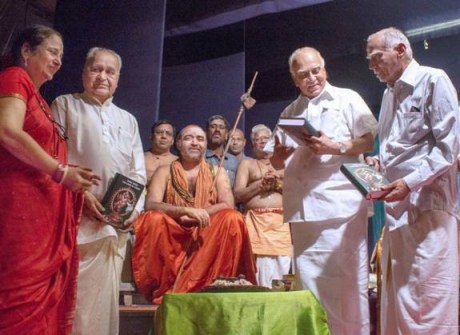 R. Nagaswamy with Kanchi Shankaracharya