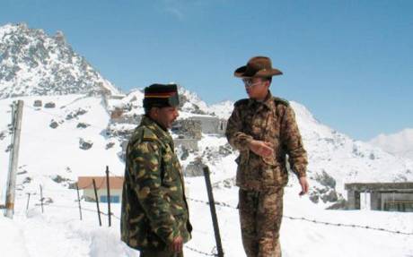Indian and Chinese soldiers at Doklam