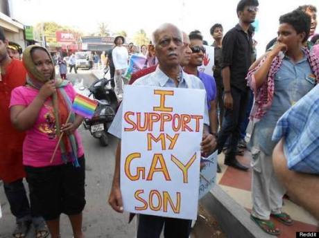 Dad supports gay son (India)