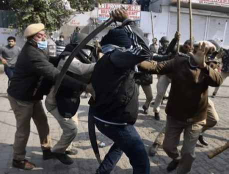 Rioting farmers', Delhi (Jan.26, 2021).