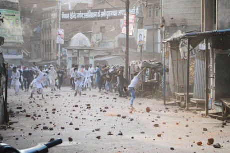 Kanpur Muslims rioting (June 2022).