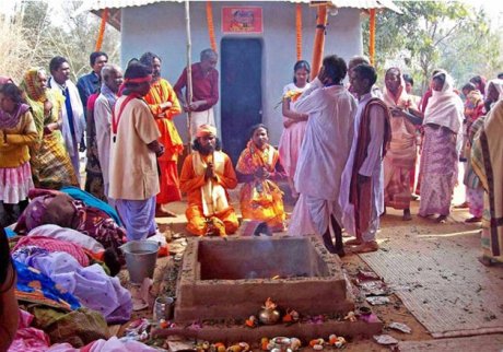 Ghar wapsi shuddhikaran ritual in West Bengal.