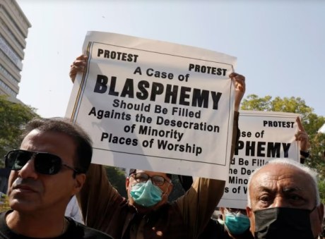 Hindus protest temple desecration in Pakistan.